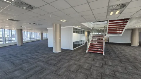 102 Rivonia Road, Sandton has an Office Space Available To Let on the 10th Floor (11)